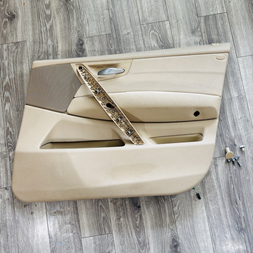 2007-2010 BMW X3 Front Inner Door Trim Panel Right Passenger Side RH‎ Beige OEM